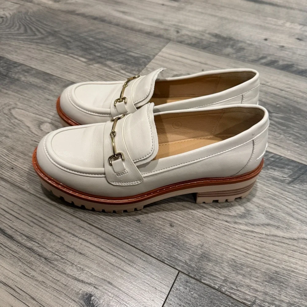 ZBY Chunky Platform Lug Sole Loafers Cream Off-White Women's Size 6